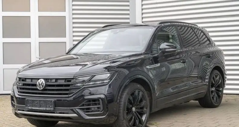 Photo 1 : Volkswagen Touareg 2019 Petrol