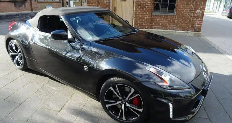 Photo 1 : Nissan 370z 2018 Petrol