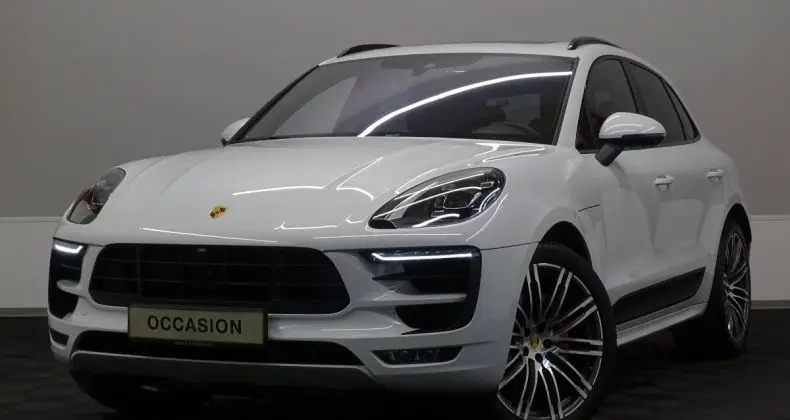 Photo 1 : Porsche Macan 2019 Essence