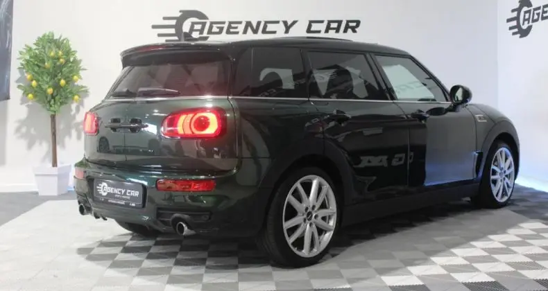 Photo 1 : Mini Clubman 2017 Petrol