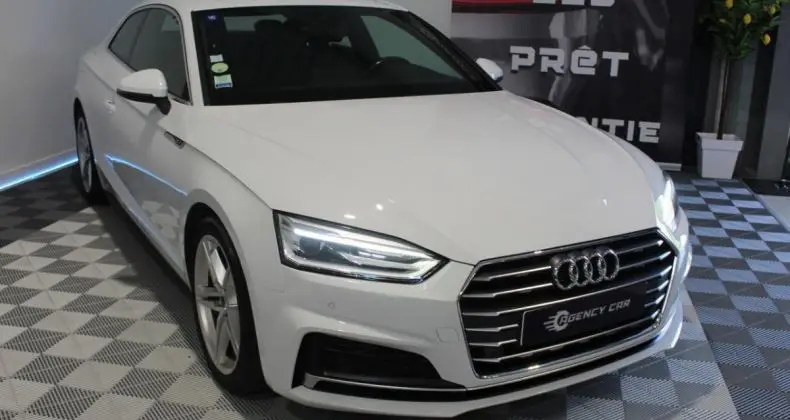 Photo 1 : Audi A5 2016 Diesel