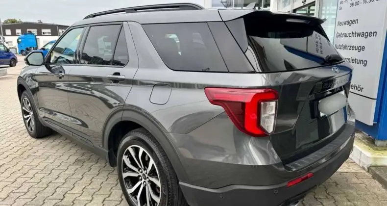 Photo 1 : Ford Explorer 2020 Hybride