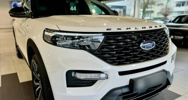 Photo 1 : Ford Explorer 2021 Hybride