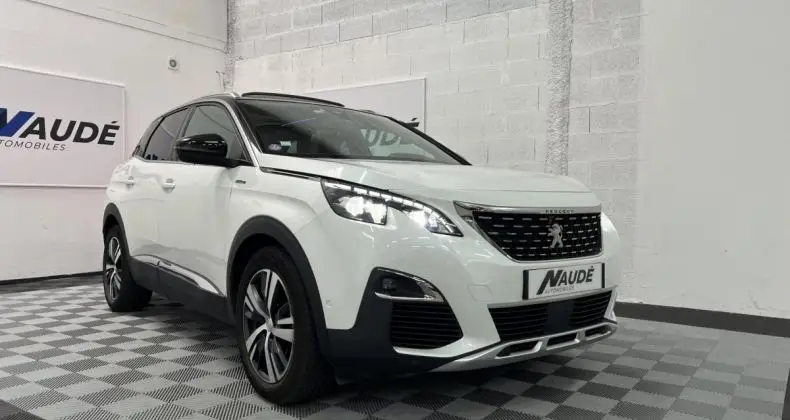 Photo 1 : Peugeot 3008 2017 Essence