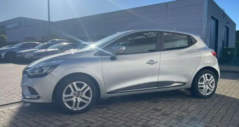 Photo 1 : Renault Clio 2018 Petrol