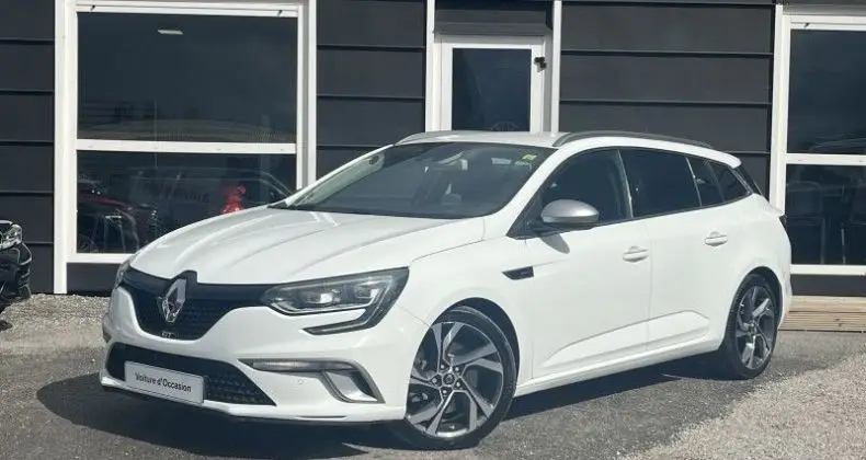 Photo 1 : Renault Megane 2018 Essence