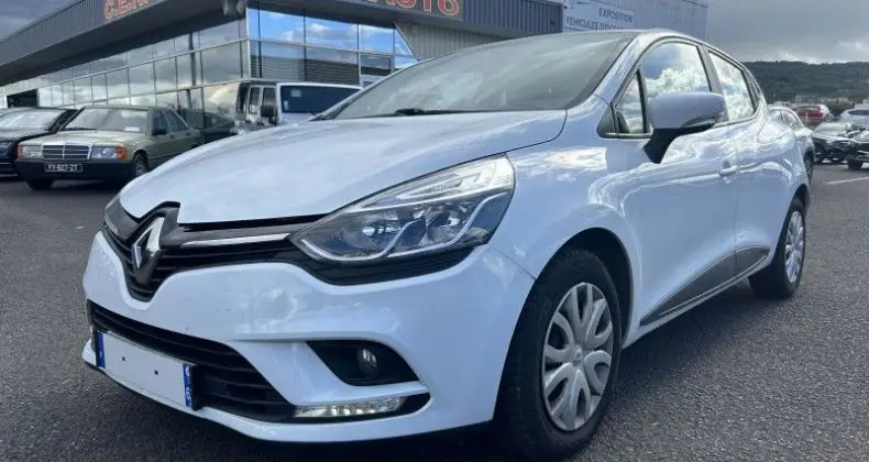 Photo 1 : Renault Clio 2018 Diesel