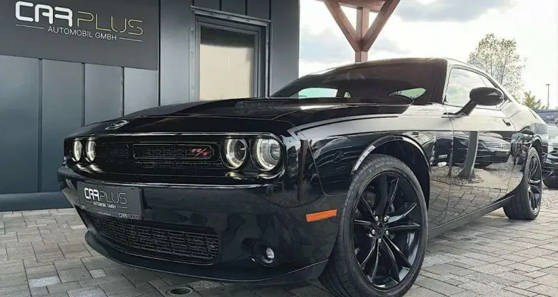 Photo 1 : Dodge Challenger 2016 Essence