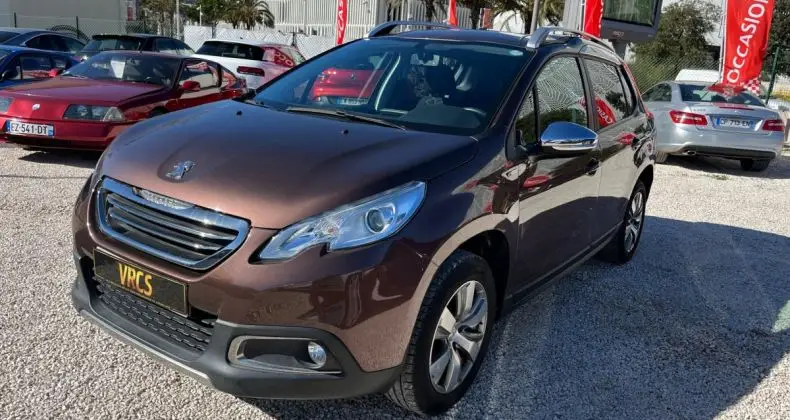 Photo 1 : Peugeot 2008 2015 Petrol