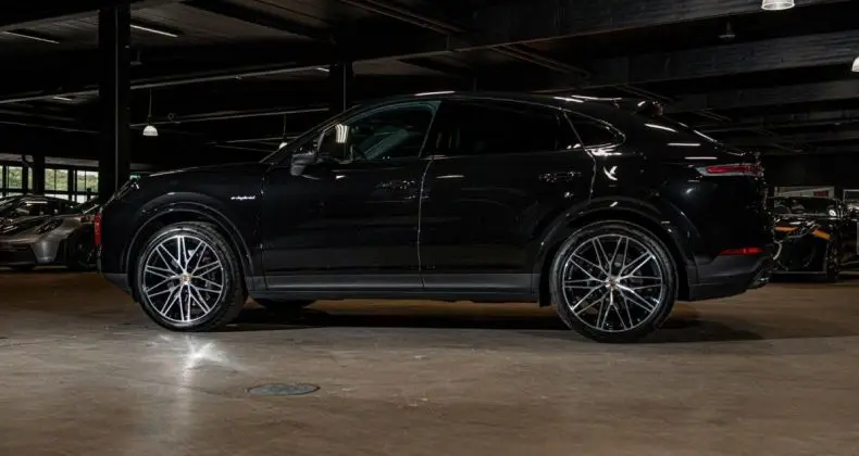 Photo 1 : Porsche Cayenne 2024 Hybride