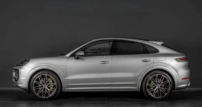 Photo 1 : Porsche Cayenne 2024 Hybrid