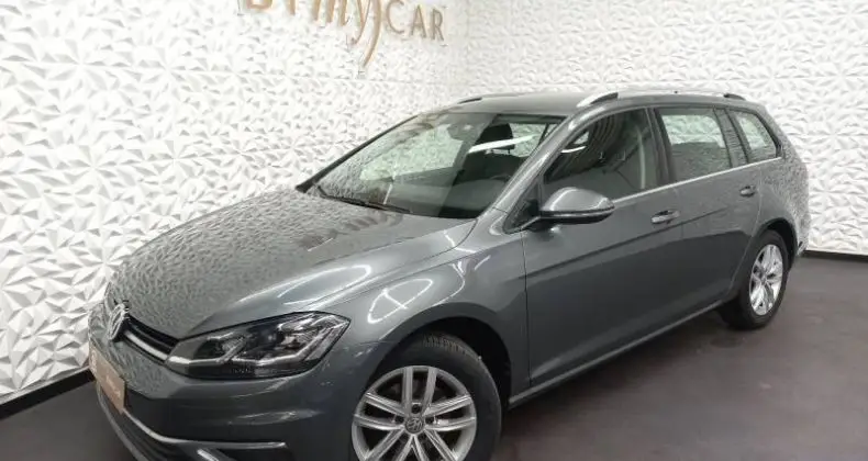 Photo 1 : Volkswagen Golf 2019 Diesel