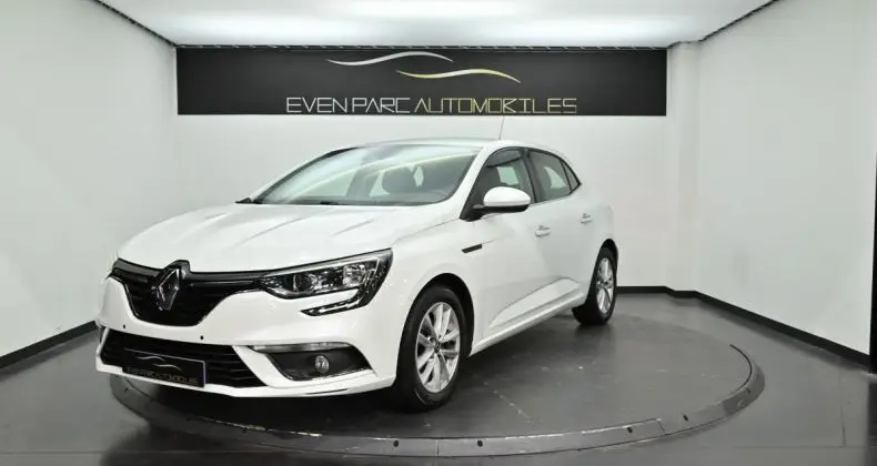 Photo 1 : Renault Megane 2016 Petrol