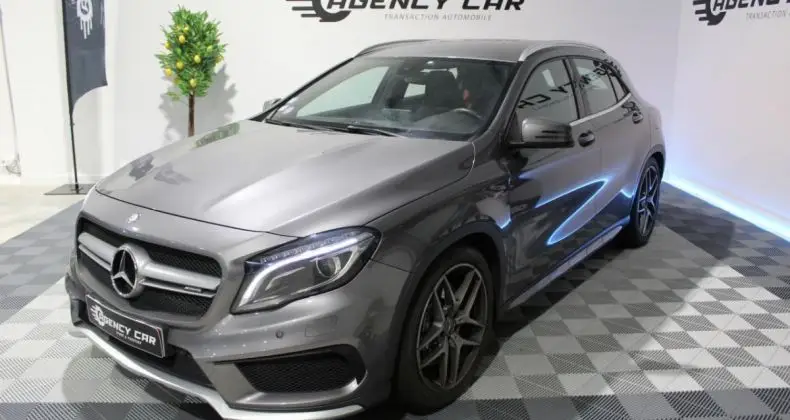 Photo 1 : Mercedes-benz Classe Gla 2016 Petrol