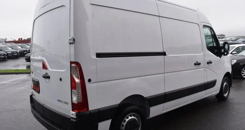 Photo 1 : Renault Master 2023 Diesel