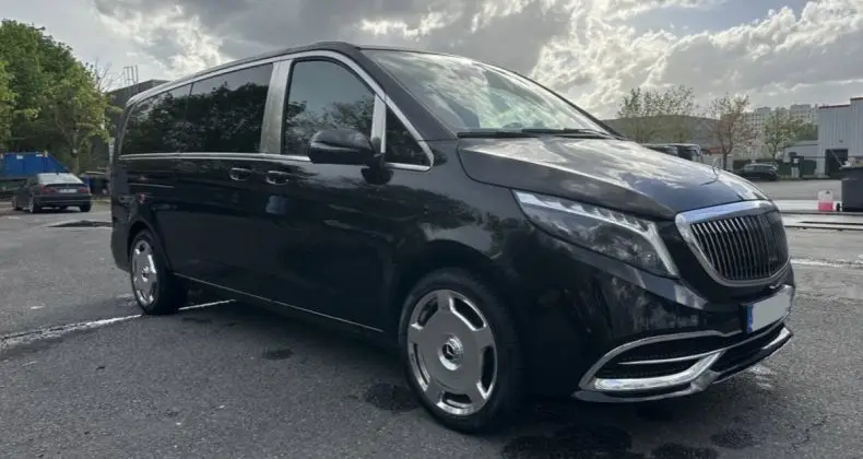 Photo 1 : Mercedes-benz Eqv 2023 Non renseigné