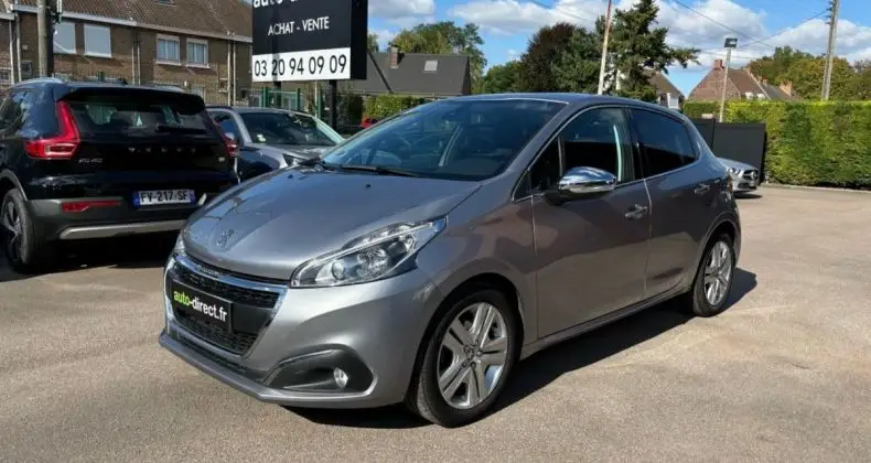 Photo 1 : Peugeot 208 2019 Essence