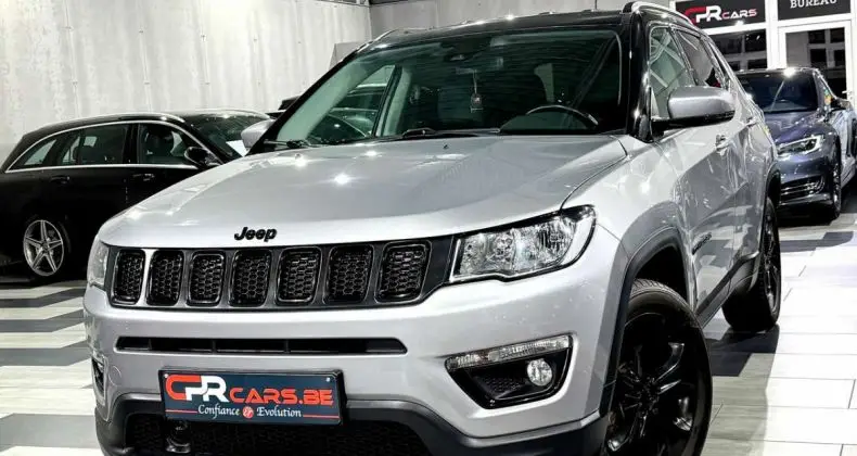 Photo 1 : Jeep Compass 2019 Essence