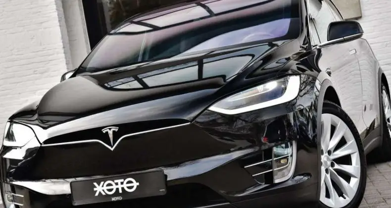 Photo 1 : Tesla Model X 2019 Électrique