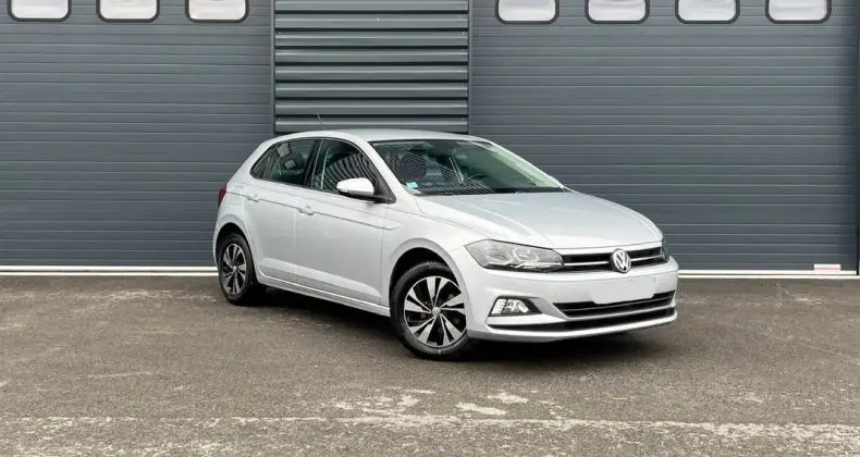 Photo 1 : Volkswagen Polo 2019 Essence