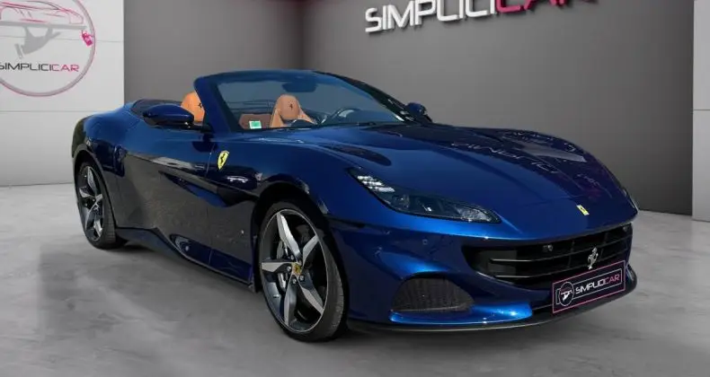 Photo 1 : Ferrari Portofino 2023 Petrol