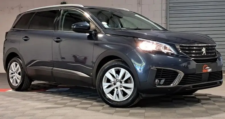 Photo 1 : Peugeot 5008 2019 Diesel