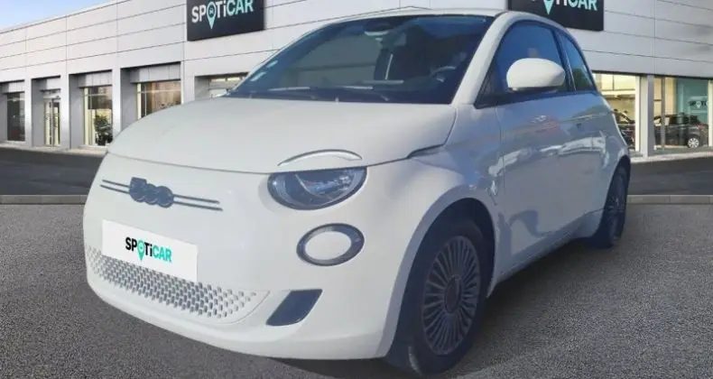 Photo 1 : Fiat 500 2022 Electric