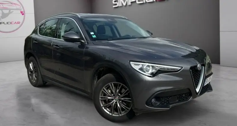 Photo 1 : Alfa Romeo Stelvio 2017 Diesel