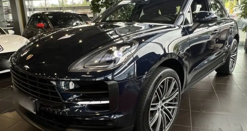 Photo 1 : Porsche Macan 2020 Essence