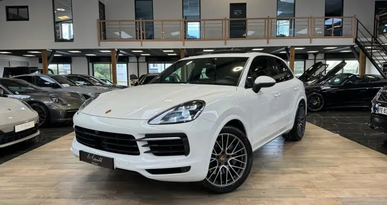 Photo 1 : Porsche Cayenne 2018 Essence