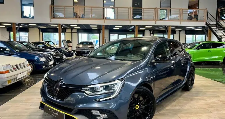 Photo 1 : Renault Megane 2018 Petrol