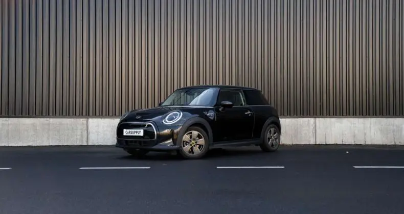 Photo 1 : Mini Cooper 2021 Électrique