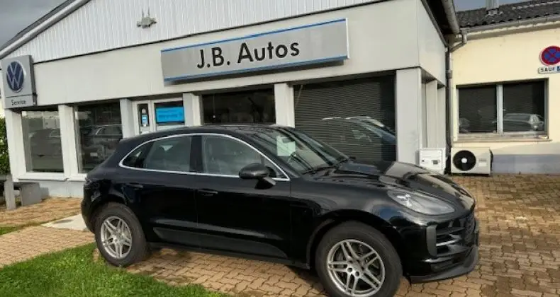 Photo 1 : Porsche Macan 2020 Petrol