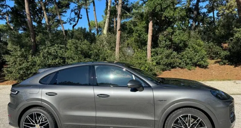 Photo 1 : Porsche Cayenne 2024 Hybride