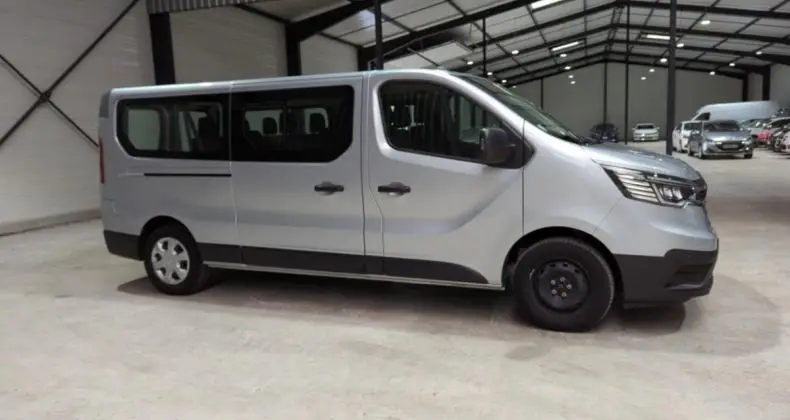 Photo 1 : Renault Trafic 2021 Diesel