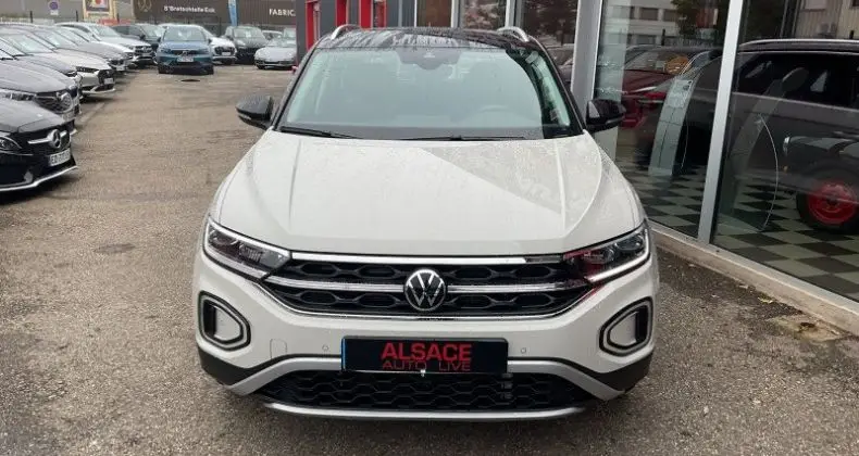 Photo 1 : Volkswagen T-cross 2023 Essence