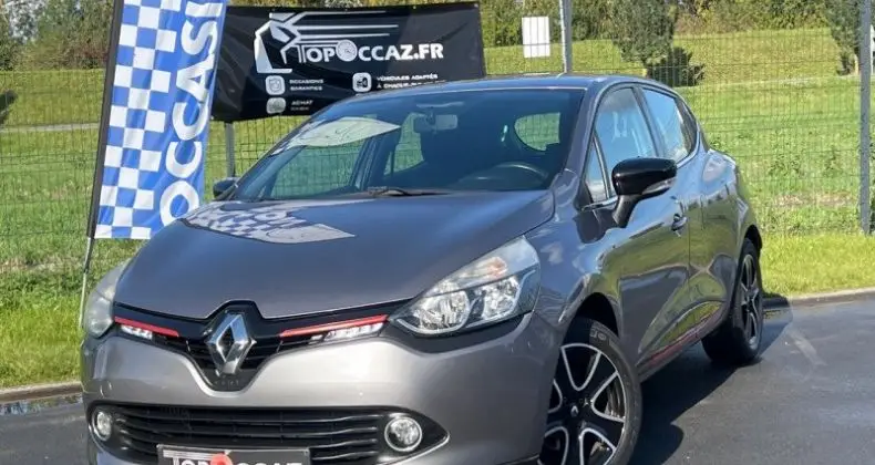 Photo 1 : Renault Clio 2015 Essence