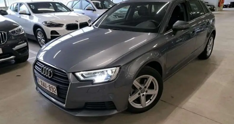 Photo 1 : Audi A3 2019 Diesel