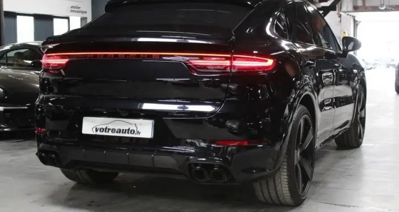 Photo 1 : Porsche Cayenne 2021 Hybrid