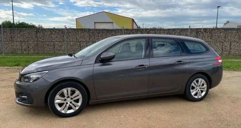 Photo 1 : Peugeot 308 2019 Diesel