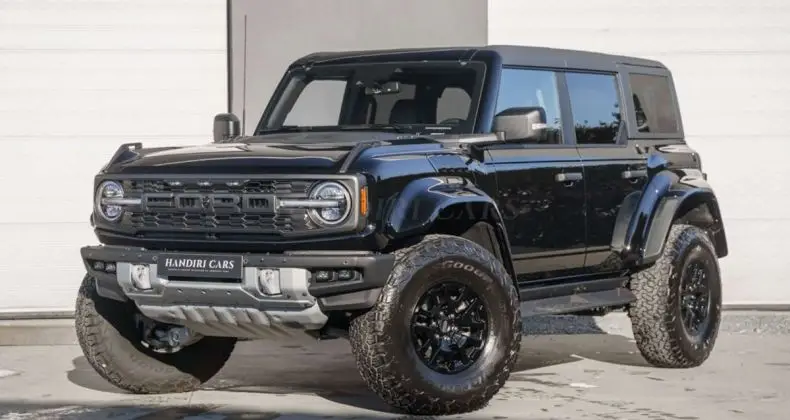 Photo 1 : Ford Bronco 2024 Petrol