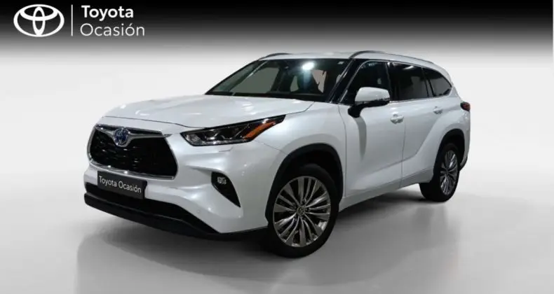 Photo 1 : Toyota Highlander 2022 Essence