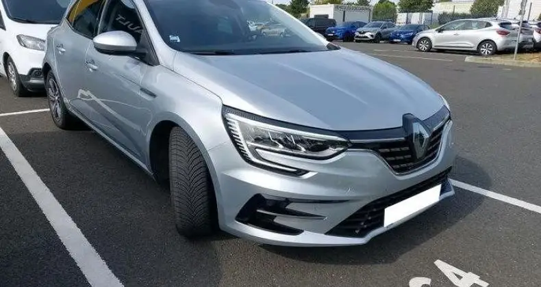 Photo 1 : Renault Megane 2021 Petrol