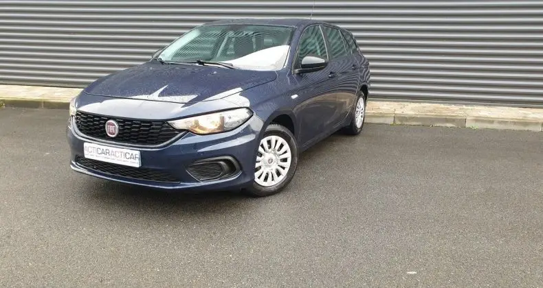 Photo 1 : Fiat Tipo 2019 Essence