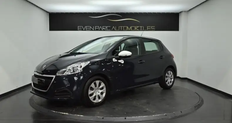 Photo 1 : Peugeot 208 2019 Essence