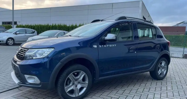 Photo 1 : Dacia Sandero 2020 Petrol