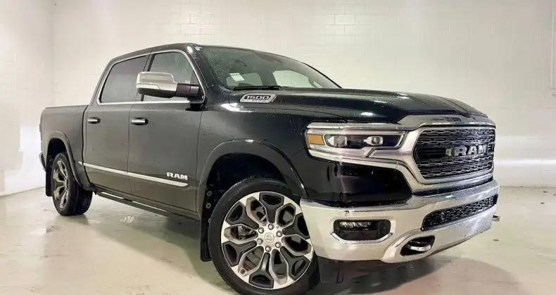 Photo 1 : Dodge Ram 2022 Petrol