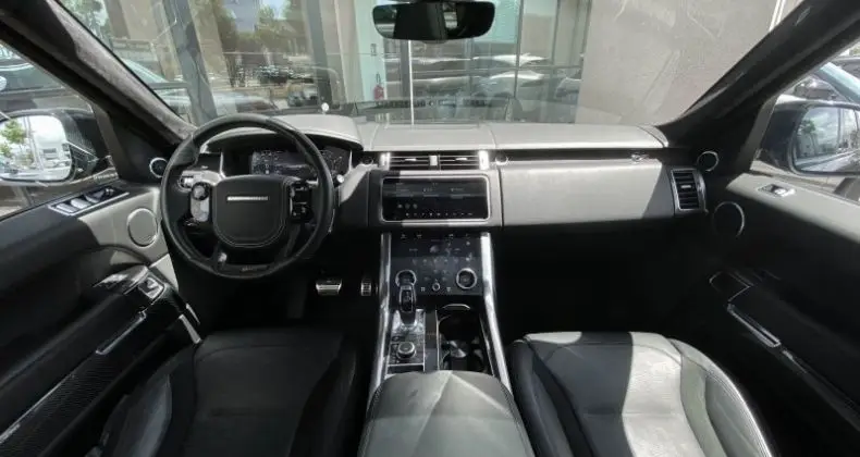 Photo 1 : Land Rover Range Rover Sport 2020 Essence