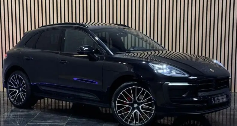 Photo 1 : Porsche Macan 2022 Essence