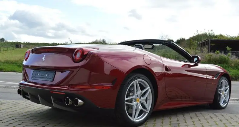 Photo 1 : Ferrari California 2015 Petrol